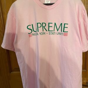 Supreme tshirt